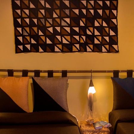 נאפולי Dimora Dei Giganti Apartment מראה חיצוני תמונה